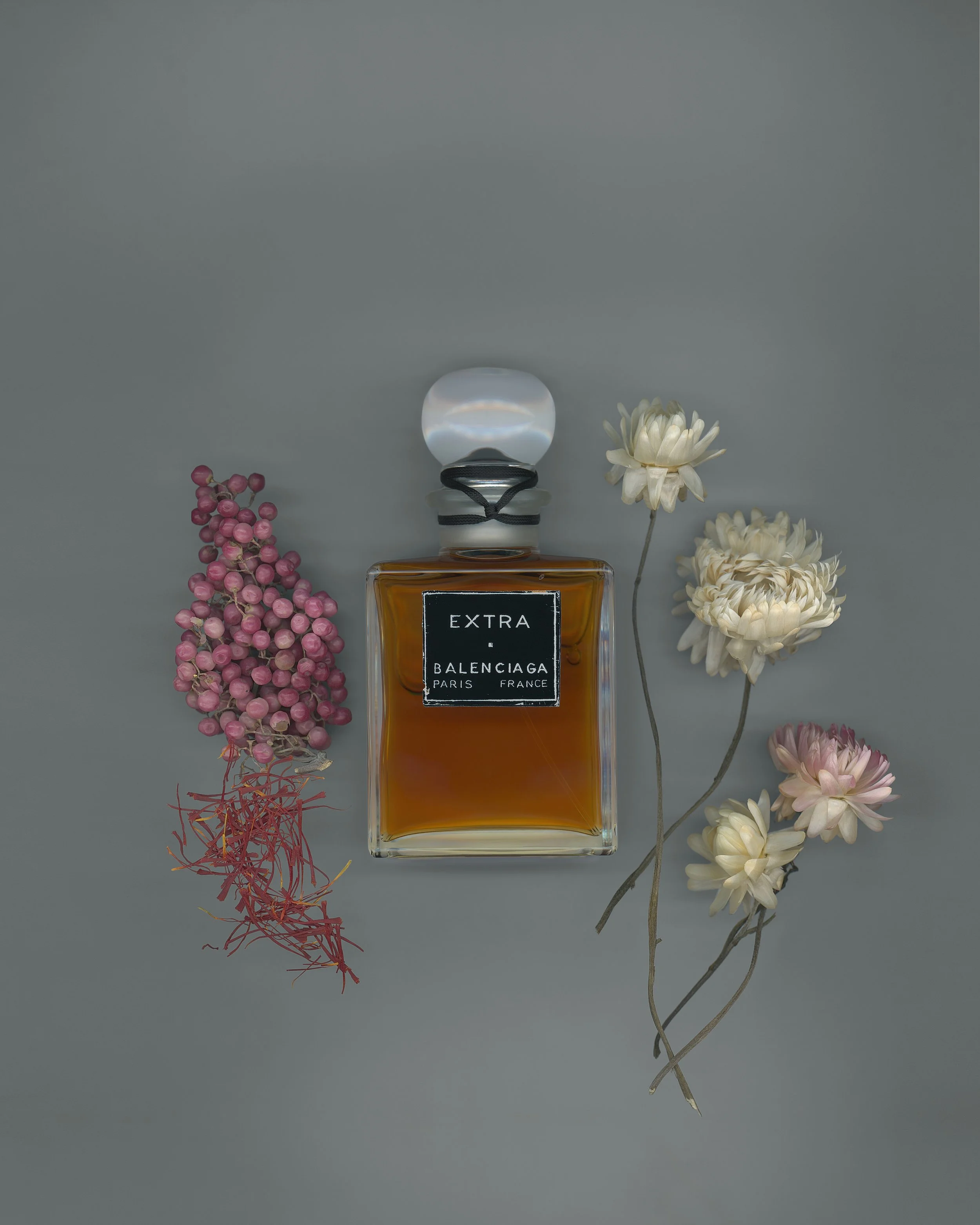 BALENCIAGA UNVEILS NEW FRAGRANCE COLLECTION — Numéro Netherlands